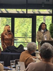 EC7F63F2-A580-4768-AAC6-C59D8066D834_4_5005_c